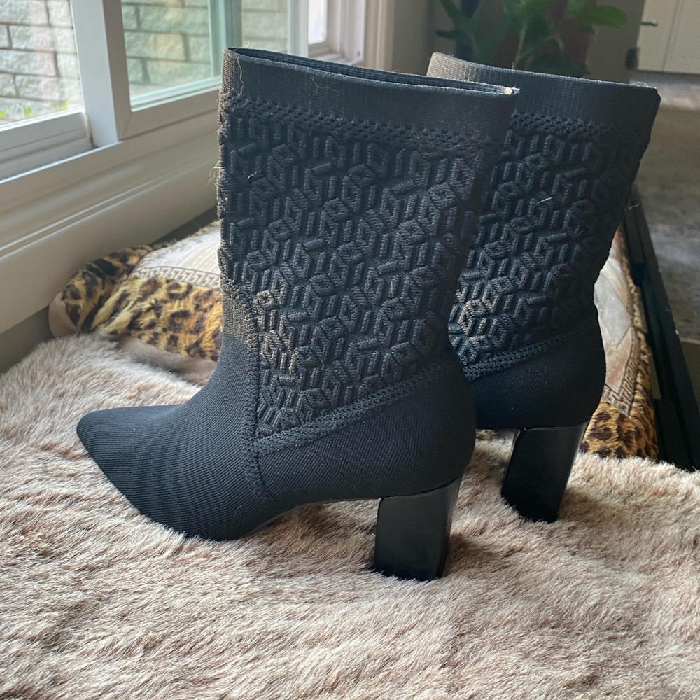 Stretch Knit Bootie